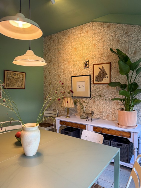 Metamorfose ezelopvang Theo-Bert Pot