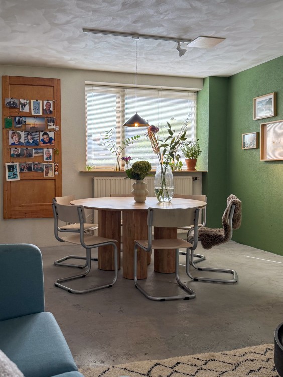 Woonkamer Metamorfose - Theo-Bert Pot