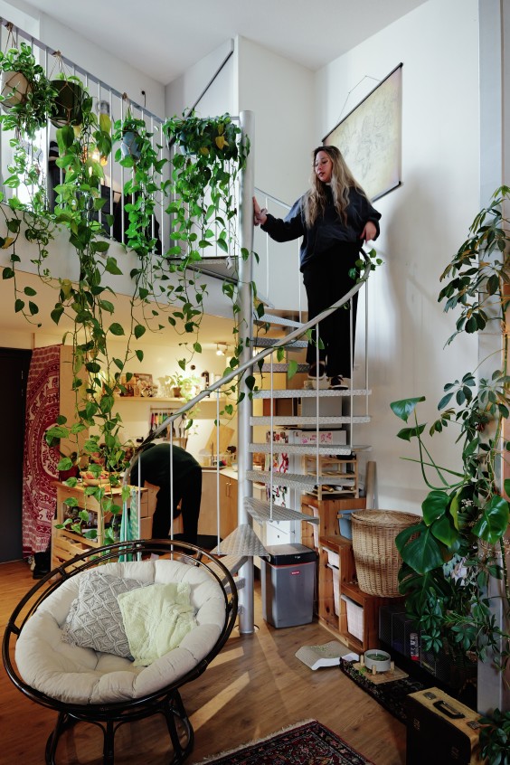 Halve kubuswoning met een jaren 70 gevoel | Fotografie: Marjon Lukje