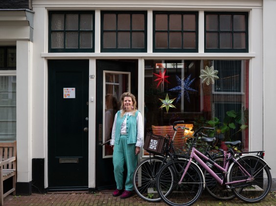 Kleurrijke kerst in de Jordaan | Fotografie: Sheena Schouwink