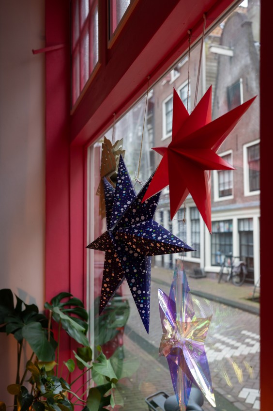 Kleurrijke kerst in de Jordaan | Fotografie: Sheena Schouwink