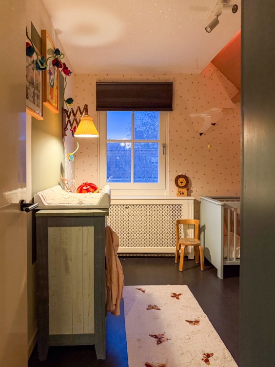 Metamorfose logeerkamer - Theo-Bert Pot