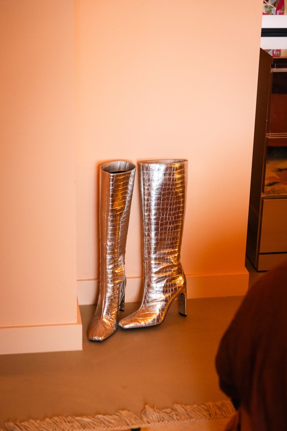 Kleurrijk wonen in Ouderkerk | Fotografie: Roos Eijmers