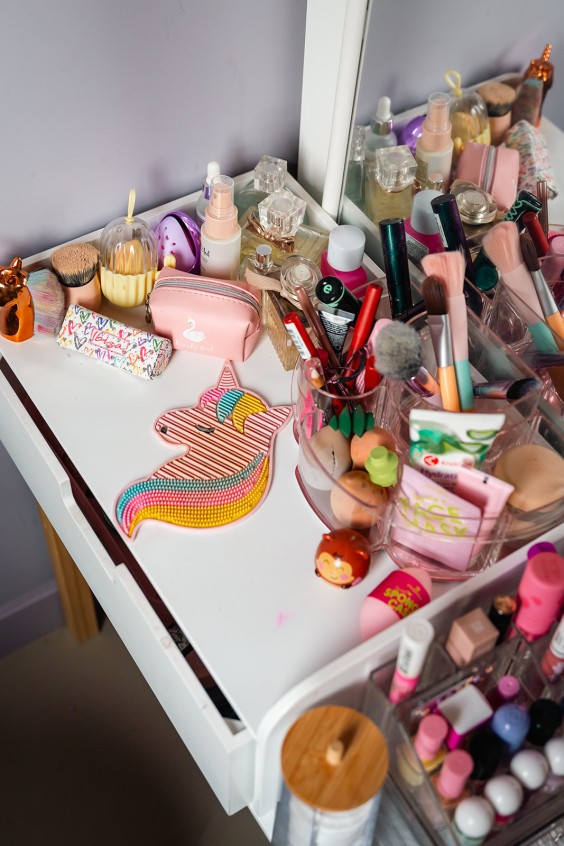 Kleurrijk wonen in Ouderkerk | Fotografie: Roos Eijmers