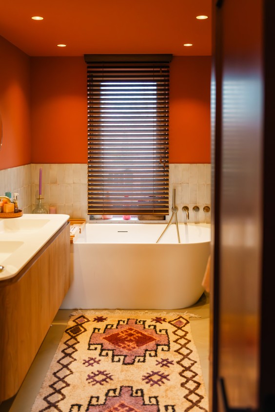 Kleurrijk wonen in Ouderkerk | Fotografie: Roos Eijmers