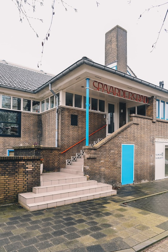 Zwembadhuis Gouda. Foto's: Marjon Lukje