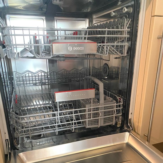 Vaatwasser schoonmaken