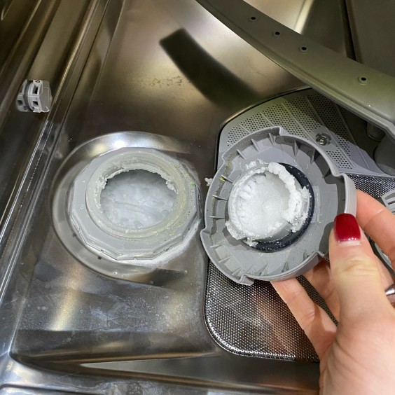 Vaatwasser schoonmaken