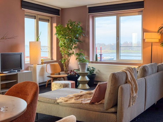 Metamorfose woonkamer - Theo-Bert Pot