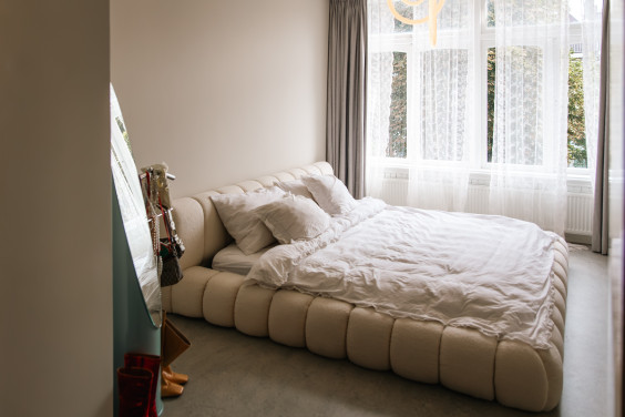 Kleurrijk modern appartement Rotterdam | Fotografie: Roos Eijmers
