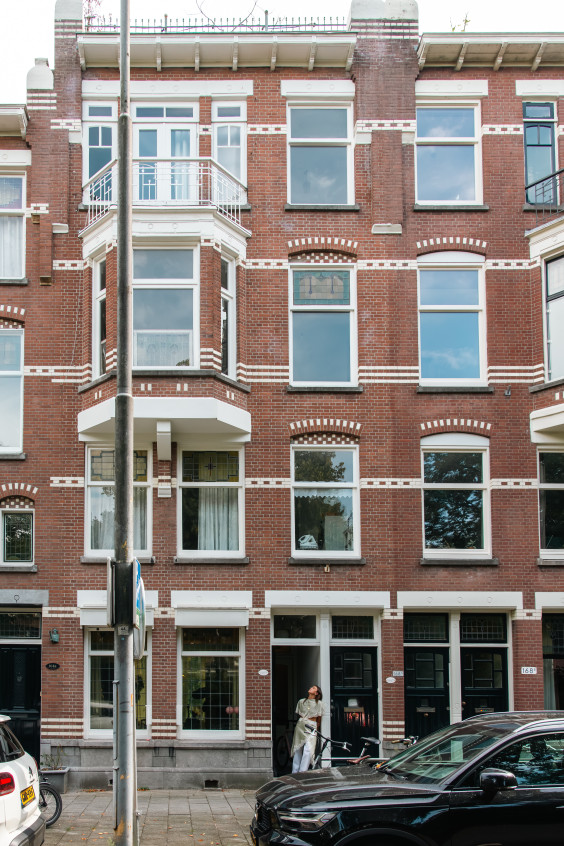Kleurrijk modern appartement Rotterdam | Fotografie: Roos Eijmers