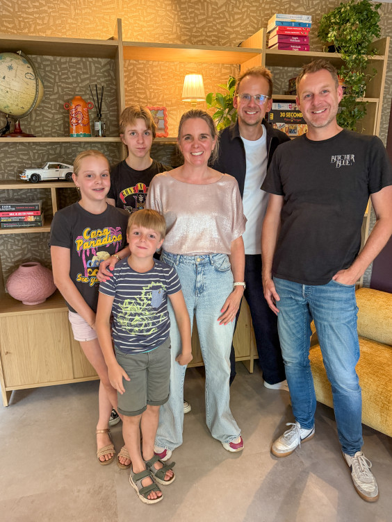 Theo-Bert met familie in Houten