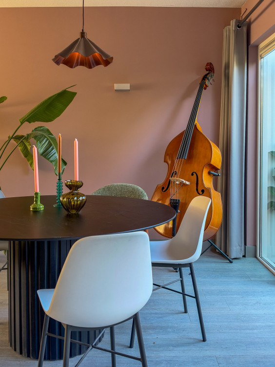 Metamorfose woonkamer - Theo-Bert Pot