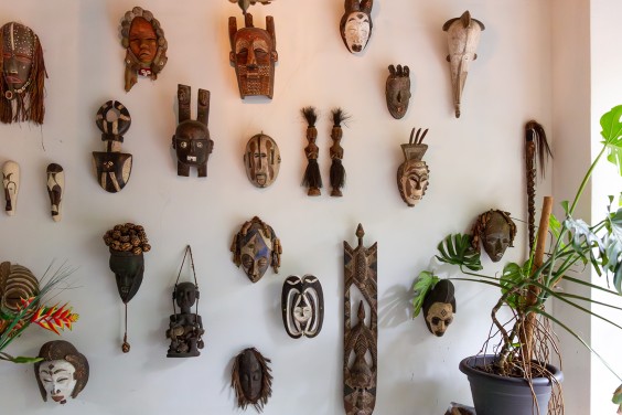 Een huis vol herinneringen in Den Haag | Fotografie: Roos Eijmers