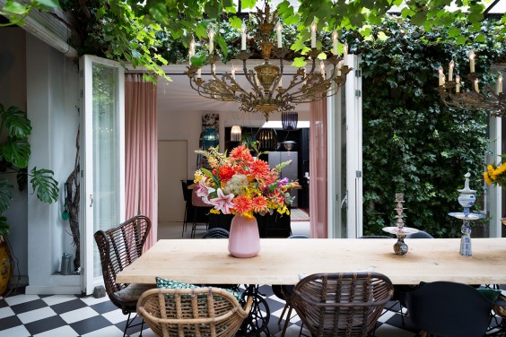 Een huis vol herinneringen in Den Haag | Fotografie: Roos Eijmers