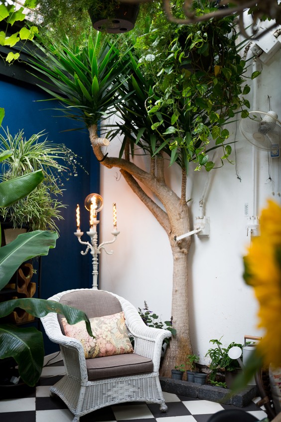 Een huis vol herinneringen in Den Haag | Fotografie: Roos Eijmers