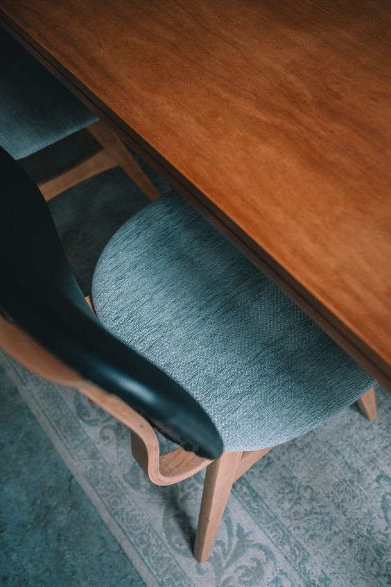 Met oog voor duurzaamheid verbouwen Angela en Jeroen een dokterswoning in Utrecht | Fotografie: Sheena Schouwink