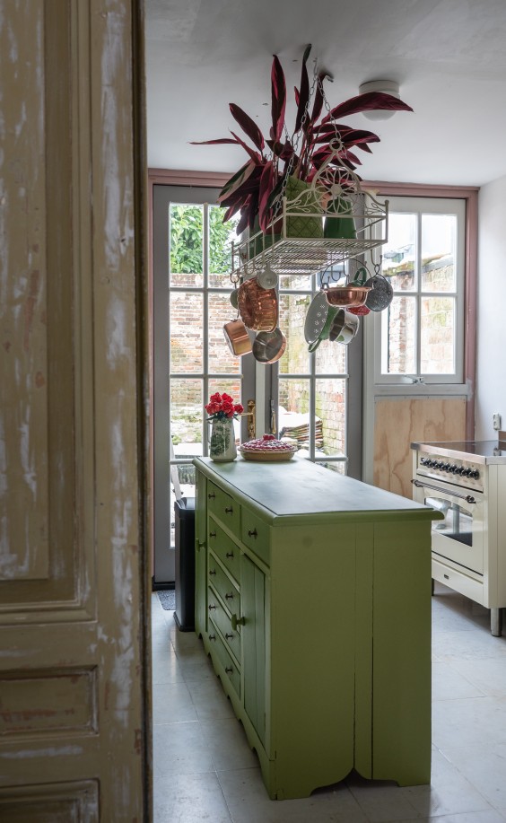 Monumentaal klushuis - Fotografie: Sheena Schouwink