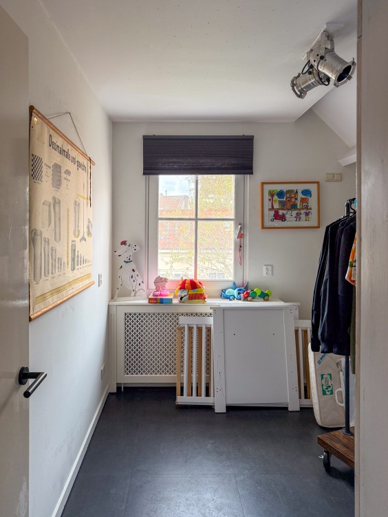 Metamorfose logeerkamer - Theo-Bert Pot