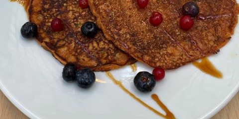 Arepa di pampuna: Antilliaanse pompoenpannenkoekjes van de BinnensteBuiten moestuin