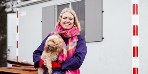 Saskia en Ted voor het project Kate de Bouwkeet | Foto: BinnensteBuiten