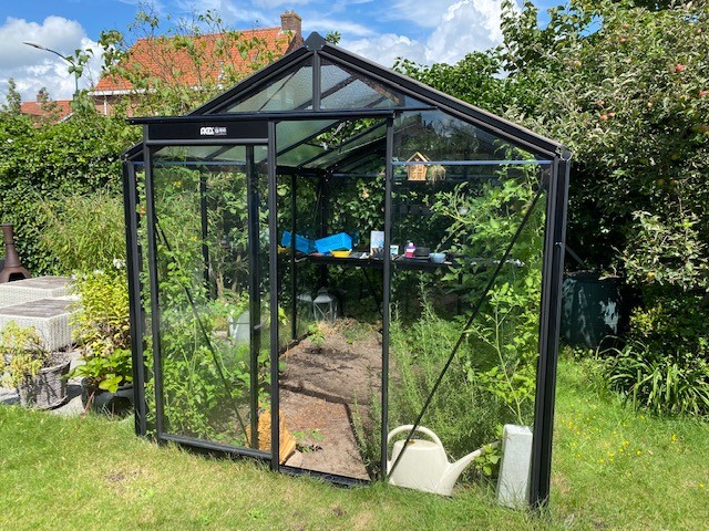 De kas, als pronkstuk in de tuin