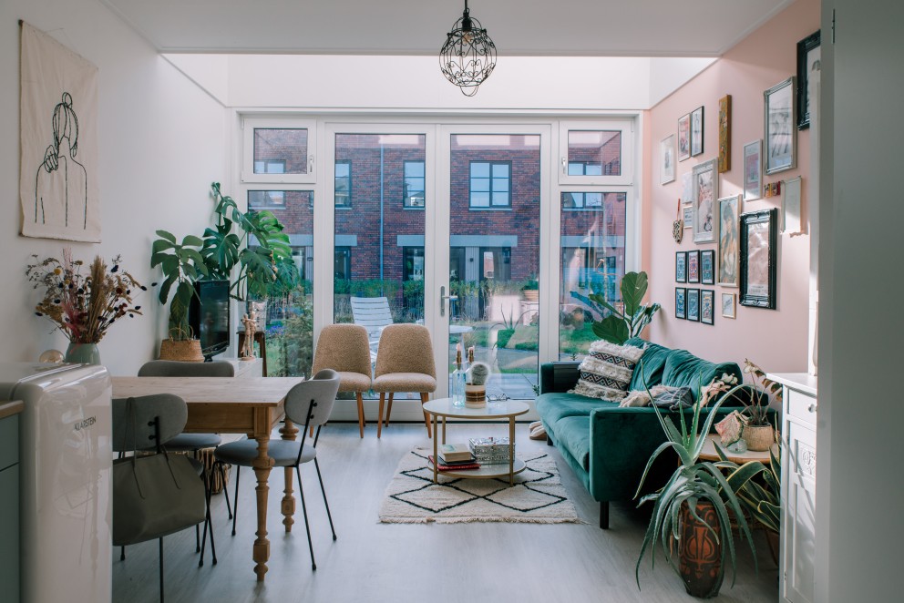 De woonkamer van Jefte | Foto: Sheena Schouwink