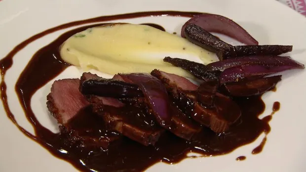 Eendenborst met chocolade | Foto: Alain Caron