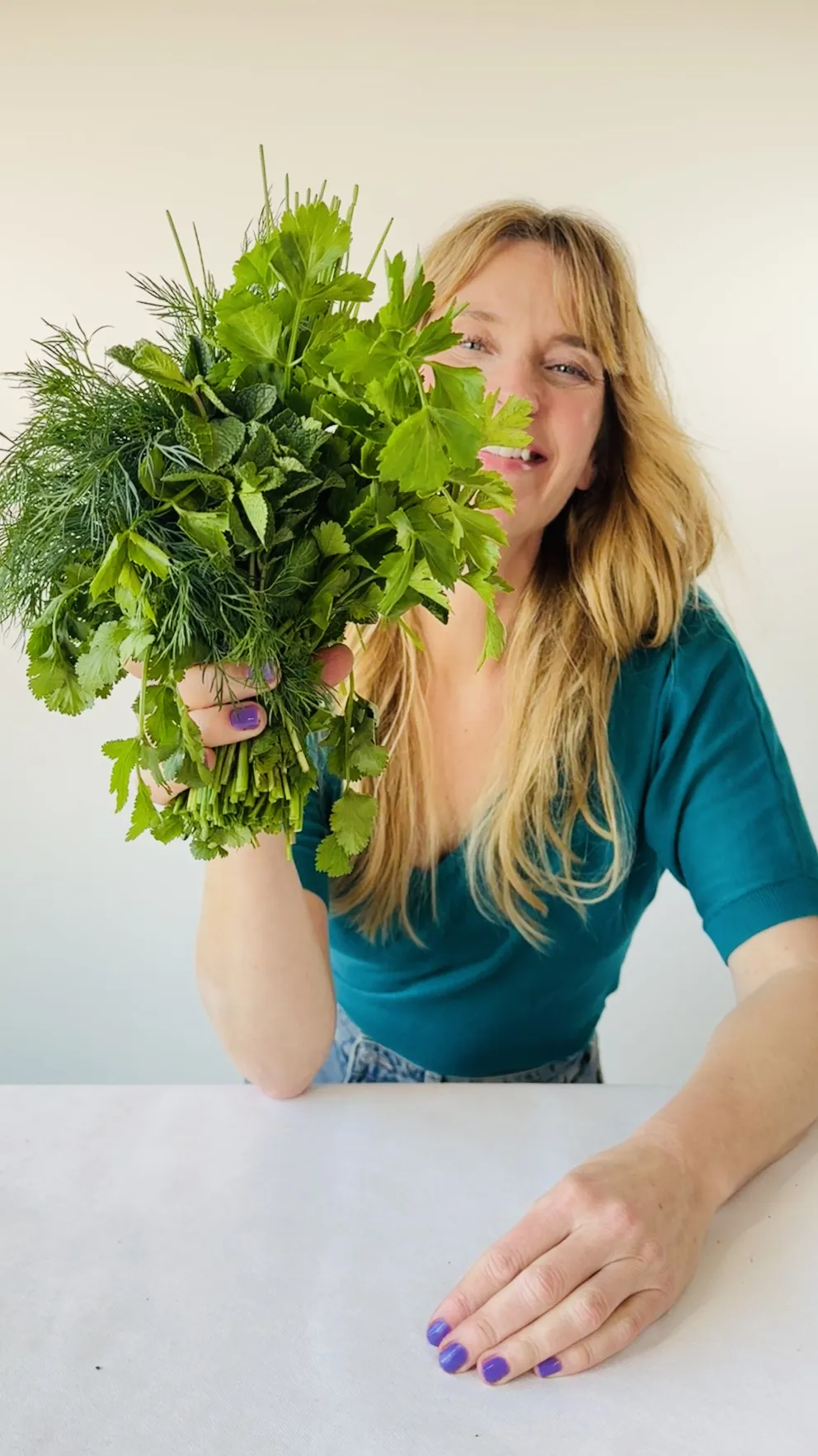Jetske met tips voor lang houdbare kruiden | Foto: BinnensteBuiten