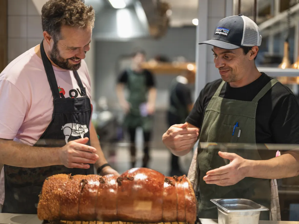 Samuel Levie aan het werk in de keuken | Foto: Samuel Levie