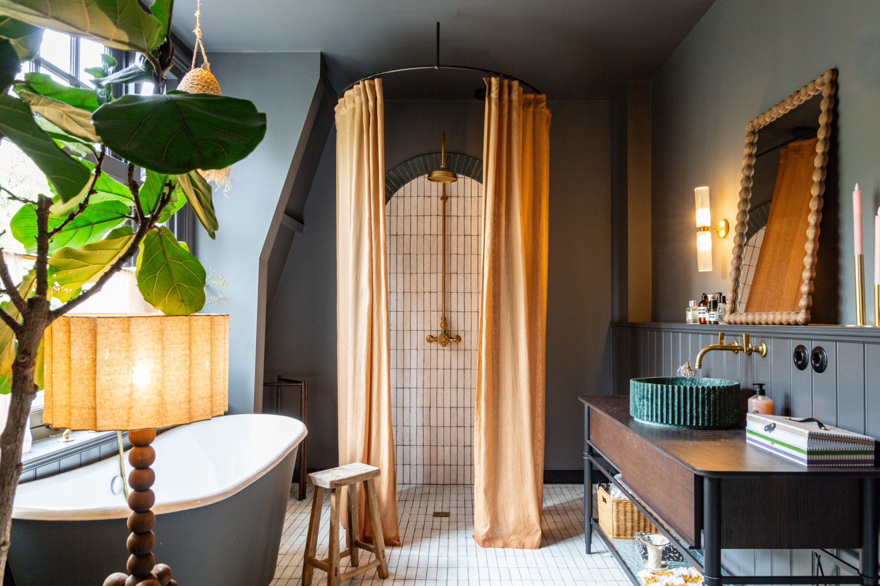 Verrassende combinaties in het huis van interieurstylist Theo-Bert Pot ...