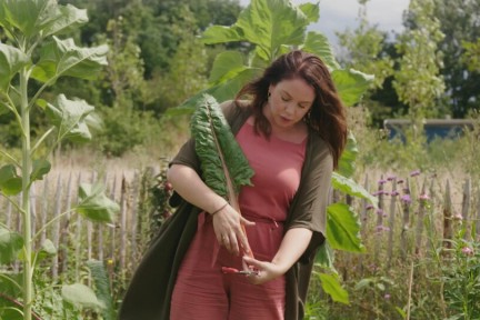 BinnensteBuiten Moestuin: zo plant je een saffraan krokus