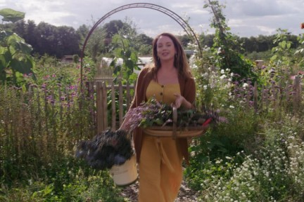 Anne maakt valeriaan thee