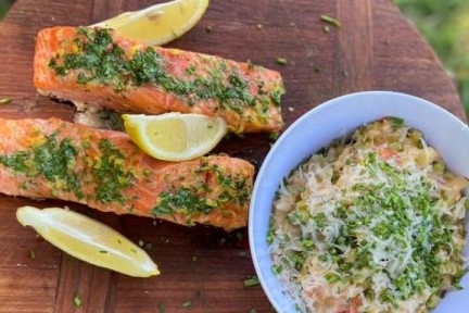 Zalm risotto van de barbecue