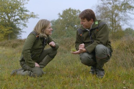Boswachter Marieke bezoekt een Twents natuurgebied vol veenmossen