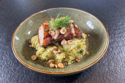 Chef-kok Ramon Brugman maakt spruitjes stamppot