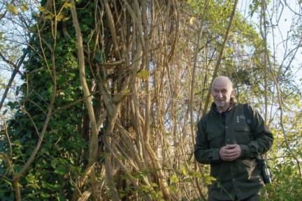 Ecoloog Fred Haaijen laat zien hoe dieren de stad in en uitkomen