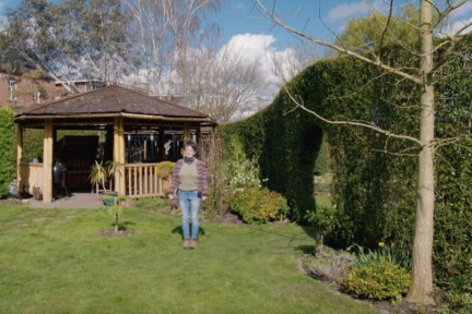 Een Engelse tuin vol kleurrijke sier- en eetbare planten