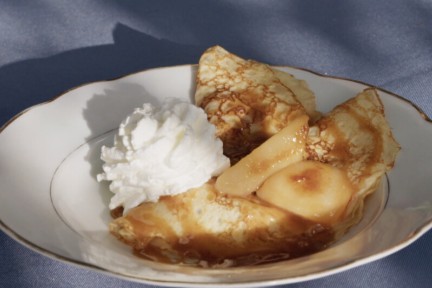 Crepes met bier karamel en gebakken appel