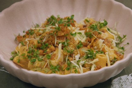 Mac 'n cheese met oude kaas en knapperige cornflakes