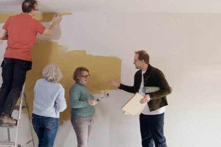 Theo-Bert tovert een woonkamer om