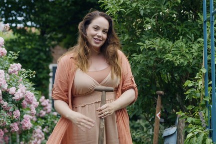 Rozen in allerlei soorten en kleuren bij duurzame tuinvrouw Anne