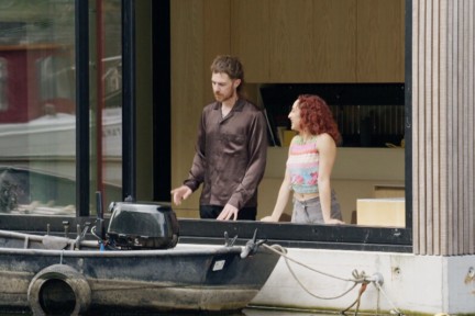 tiny woonboot in amsterdam