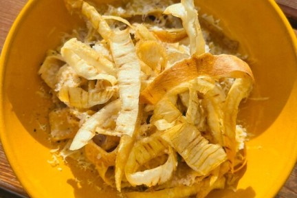 Pappardelle met Parmezaanse kaas en pastinaak