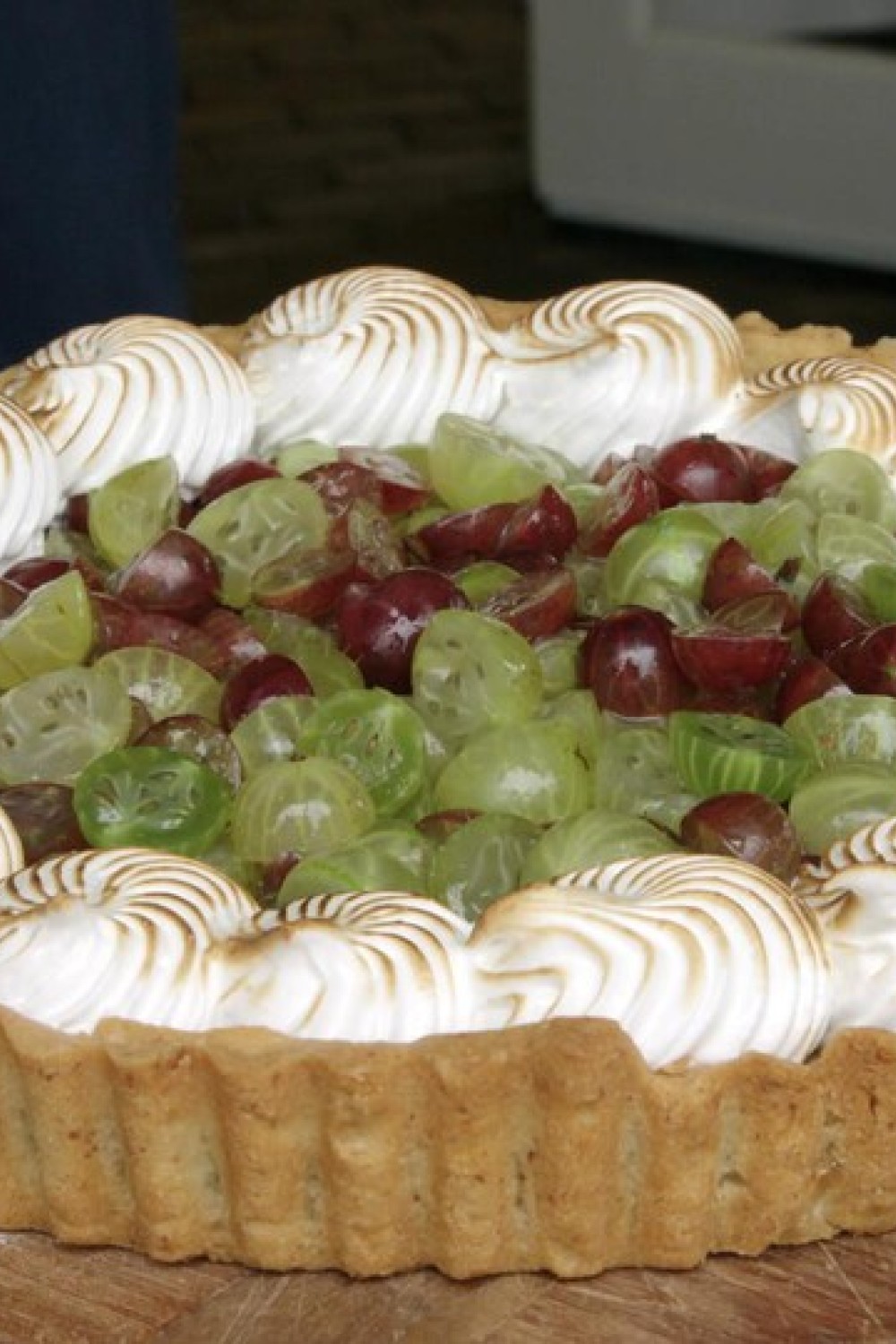 Tartelette Met Kruisbessen Room En Meringue BinnensteBuiten tartelette-met-kruisbessen-room-en-meringue-binnenstebuiten