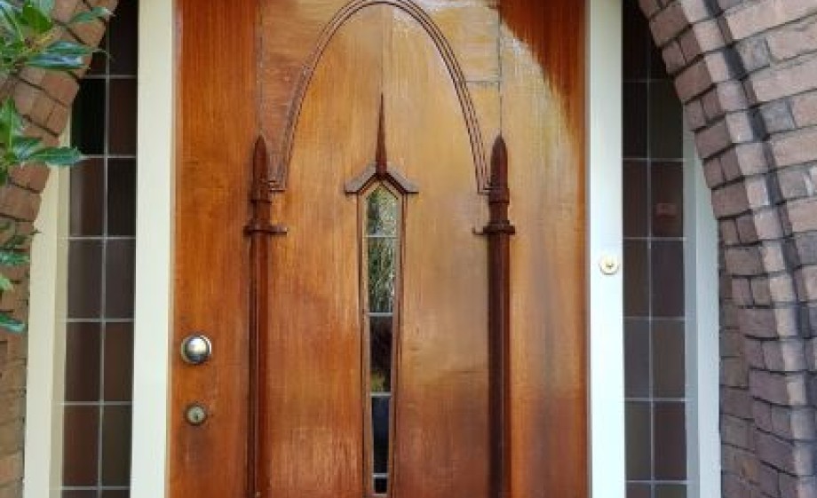 De voordeur van Els en Hugo | Foto: Katja van Akkeren