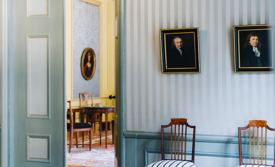 Entree Huis van Eysinga | Foto: Marjon Lukje