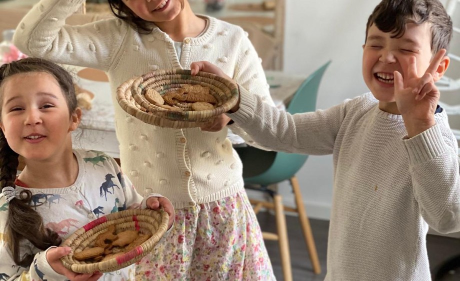 Kinderen vieren feest | Foto: Jamilla