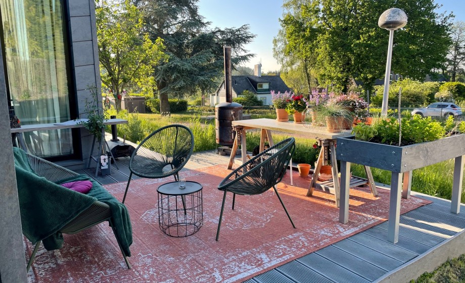 Terras van plastic afval