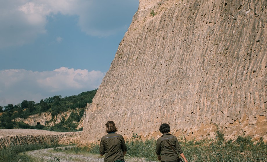 Gezamenlijk onderzoek doen naar de ENCI-groeve | Foto: Sheena Schouwink